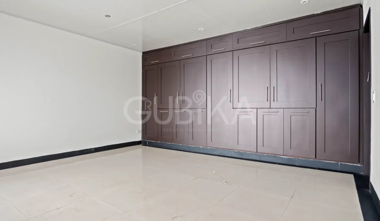 casa-cuarto-de-legua-gu-005